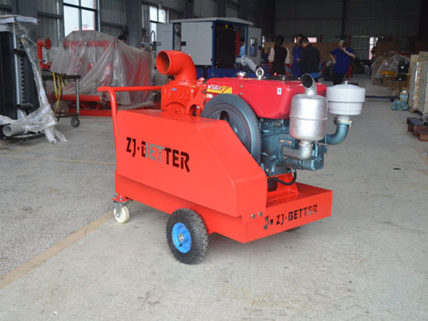 小型移動(dòng)泵車